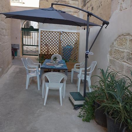 Apartmán La Corte Della Zia Santa San Cesario di Lecce Exteriér fotografie